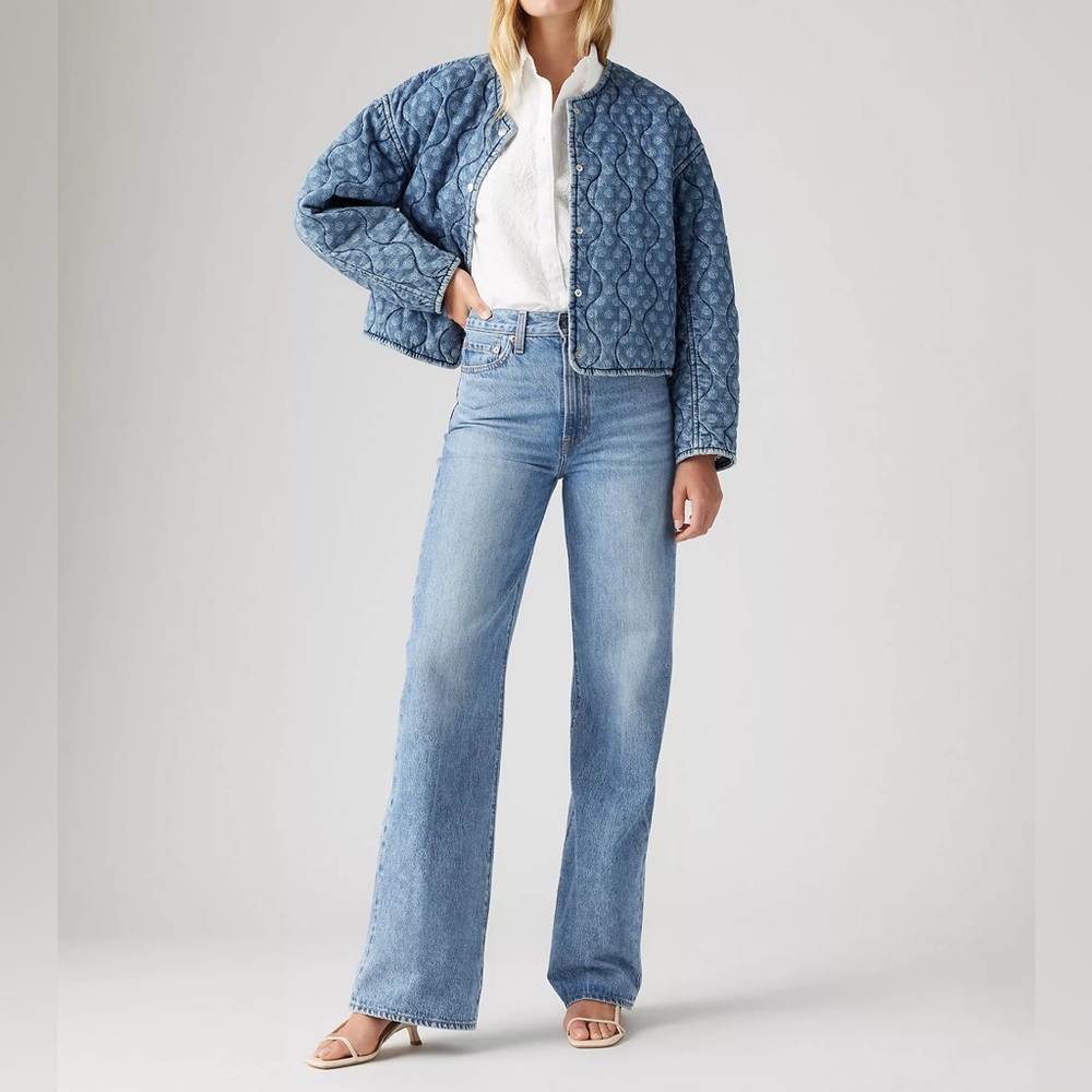 Levi’s Premium Ribcage Wide Leg Size 28 x 30 - Not The Same Medium Wash NWOT